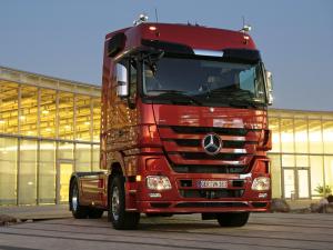 Mercedes-Benz Actros 1855 2008 года
